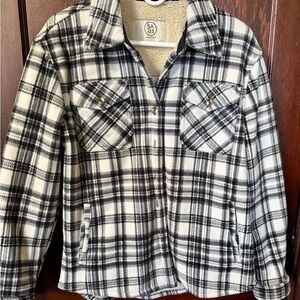 Women’s Plaid Jacket - Black and White